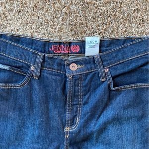 Jenna Cinch jeans